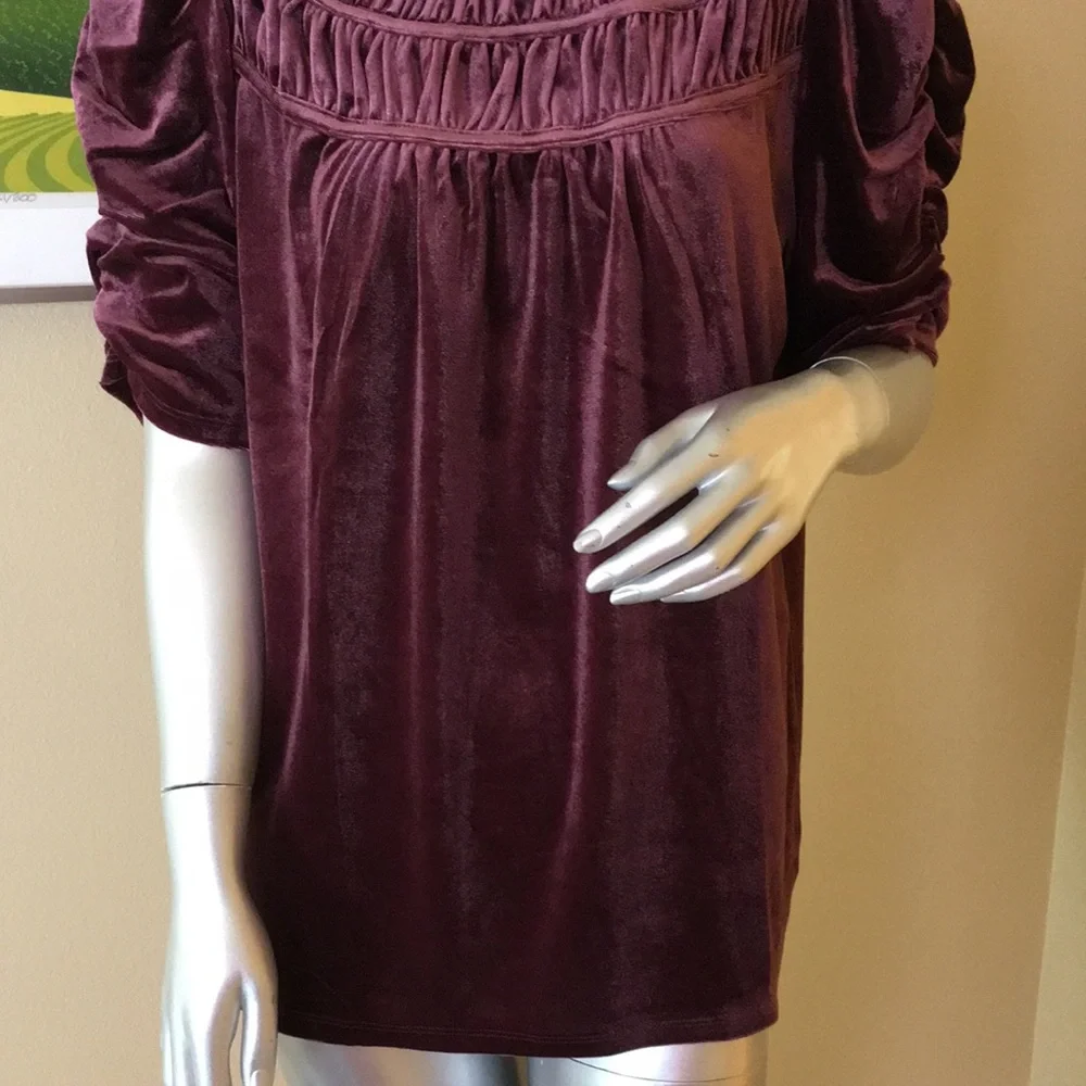 LOFT | Ruched Velvet Top Crushed Blackberry